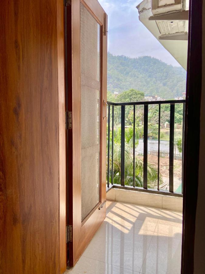 Hotel Namami Tapovan Rishikesh Luaran gambar