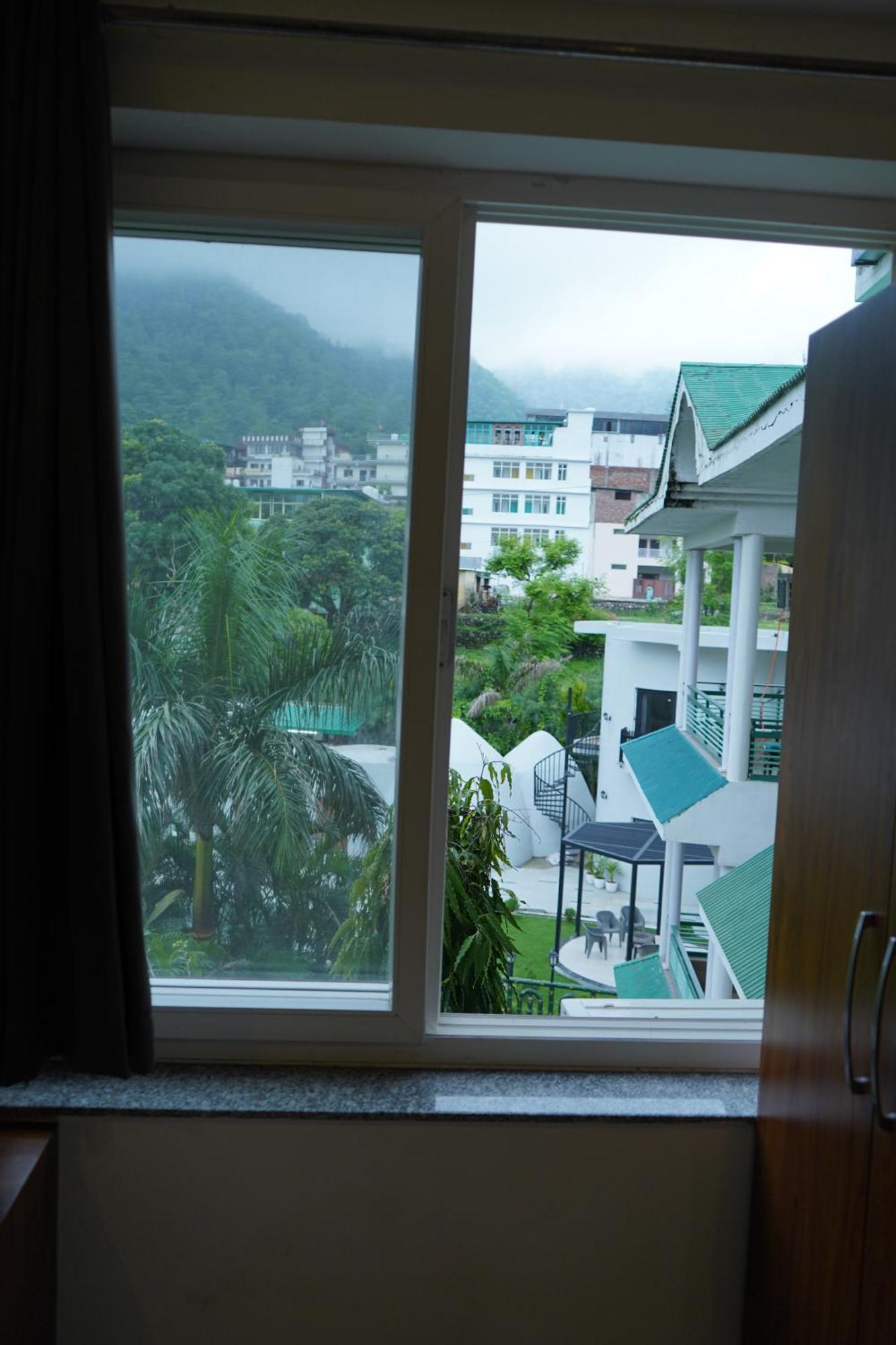 Hotel Namami Tapovan Rishikesh Luaran gambar