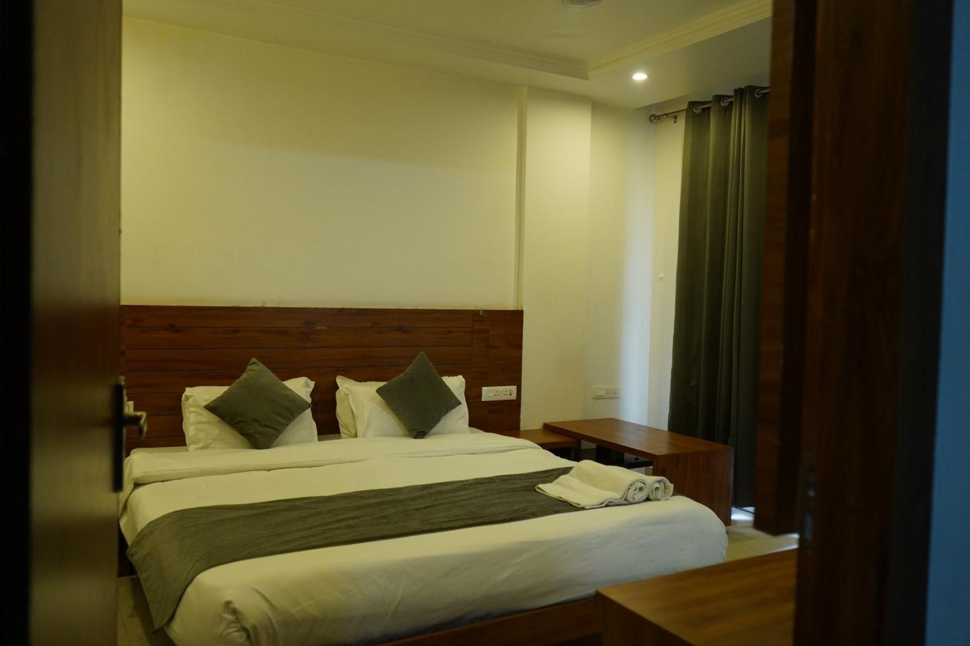 Hotel Namami Tapovan Rishikesh Luaran gambar