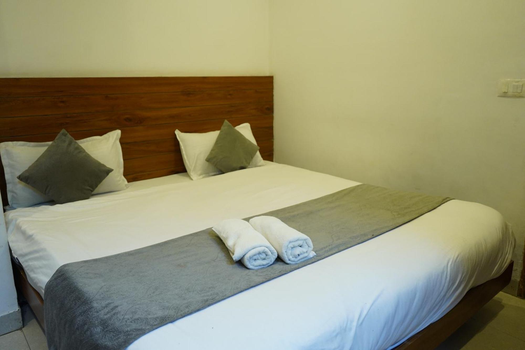 Hotel Namami Tapovan Rishikesh Luaran gambar